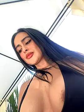 Alexandra duque online show from 10.17.25