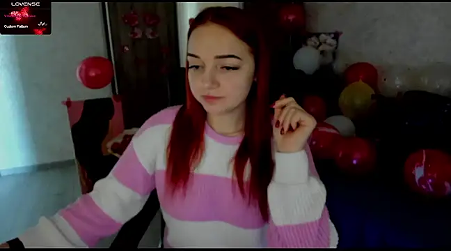 Snapshot of Stella__Cox chatting on 02.17.25 Stella Cox online show from 02.17.25