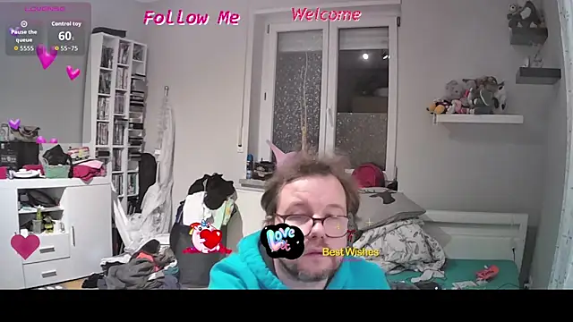 larsgessner30 online show from 10.25.25