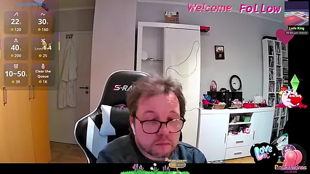 Snapshot of larsgessner30 chatting on 05.18.26 larsgessner30 online show from 05.18.26