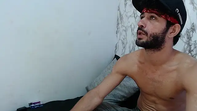 Moon and aaron online show from 03.03.26