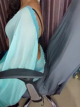 Snapshot of Tanvi-patil chatting on 01.16.25 Tanvi-patil online show from 01.16.25