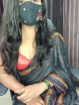 Snapshot of Tanvi-patil chatting on 03.12.25 Tanvi-patil online show from 03.12.25