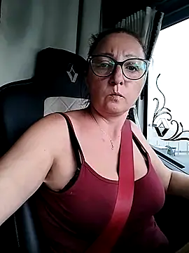 cuplubijoanna online show from 10.16.25