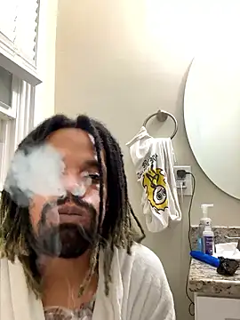 Snapshot of 1BeautyN1Beast chatting on 12.02.24 1BeautyN1Beast online show from 12.02.24