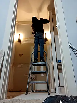 Snapshot of 1BeautyN1Beast chatting on 02.15.25 1BeautyN1Beast online show from 02.15.25