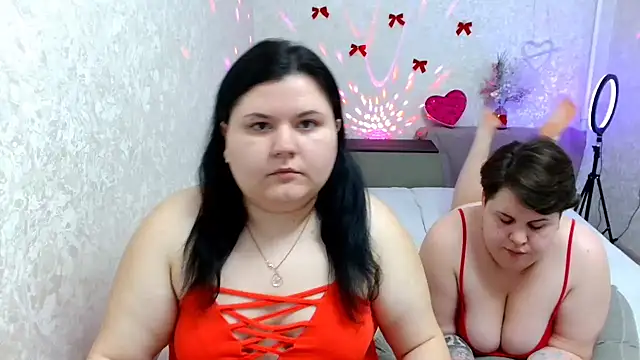 BeckyAndHellen online show from 02.05.25