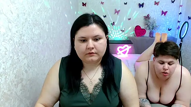 BeckyAndHellen online show from 03.21.25