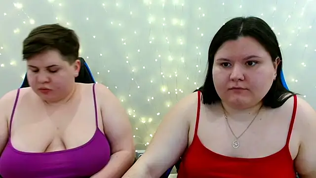 BeckyAndHellen online show from 02.11.26