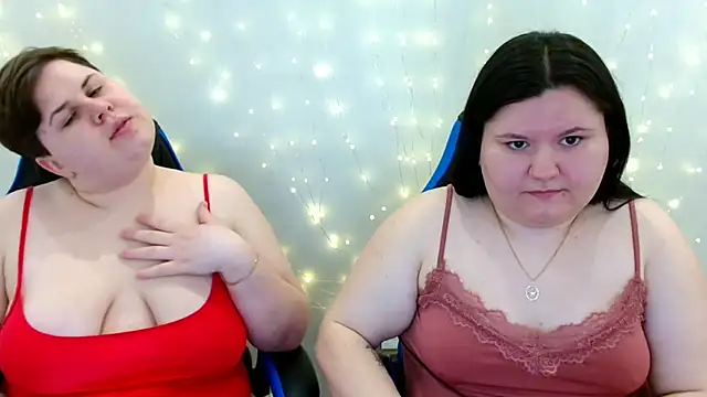 BeckyAndHellen online show from 03.03.26