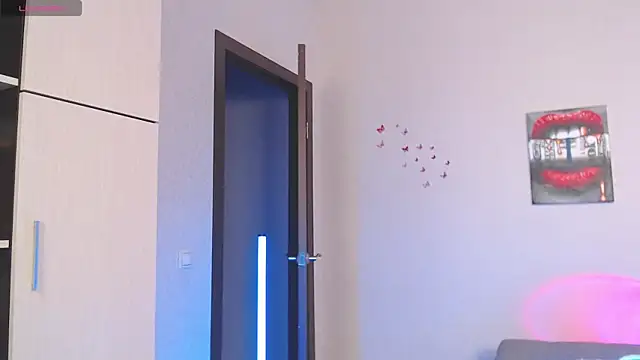 Snapshot of Lina_Robbins chatting on 03.05.25 Lina Robbins online show from 03.05.25