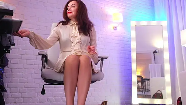 Nylon Legs online show from 12.03.25