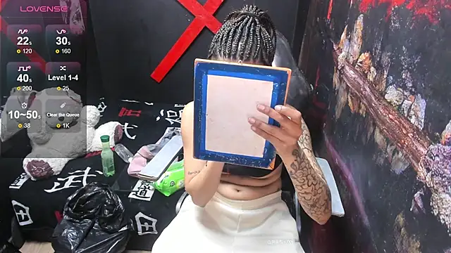 Yaumiko online show from 11.28.25