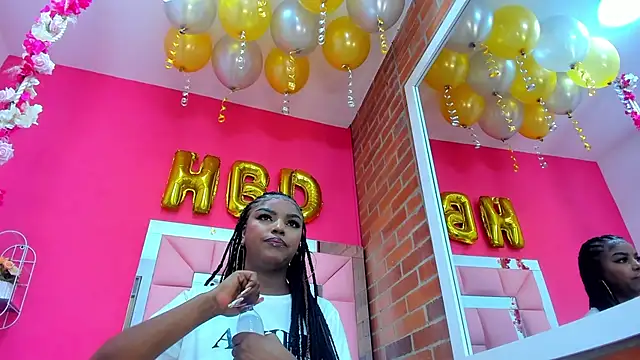 malu horny 69 online show from 12.06.24