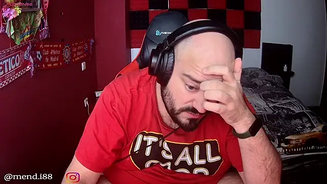 menditeta1 online show from 12.22.25