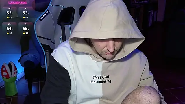 Snapshot of Gil_gamesh90 chatting on 10.06.25 Gil gamesh90 online show from 10.06.25