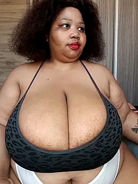 Snapshot of XXSEXYBBW94 chatting on 09.10.25 XXSEXYBBW94 online show from 09.10.25