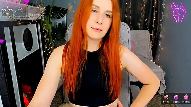 YrKiraXO online show from 12.10.24