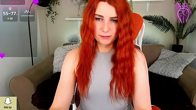 YrKiraXO online show from 02.03.25