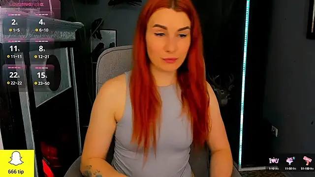 YrKiraXO online show from 03.10.25