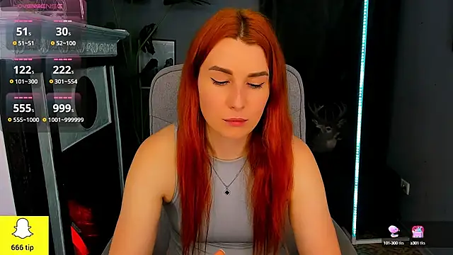 YrKiraXO online show from 03.10.25