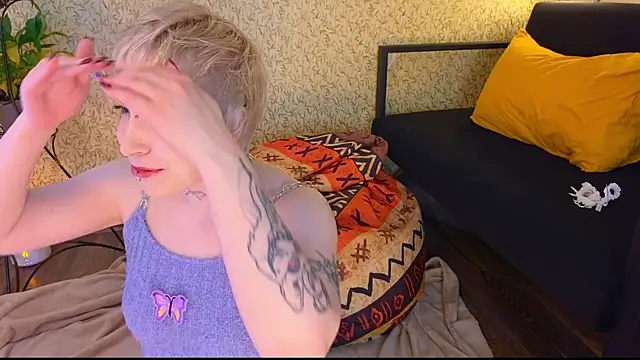 EmmyAmbros online show from 03.14.25