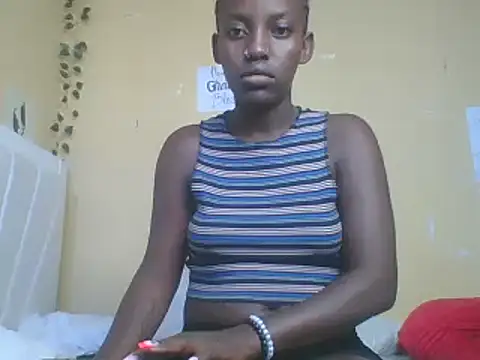 Snapshot of HoLy-ViRgiN chatting on 02.13.25 HoLy-ViRgiN online show from 02.13.25