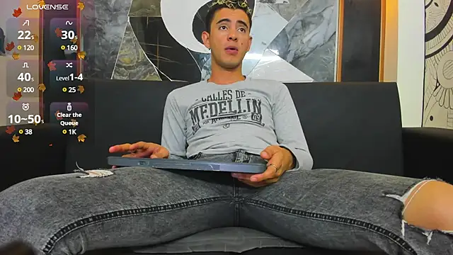 Snapshot of kai_borman chatting on 02.26.25 kai borman online show from 02.26.25