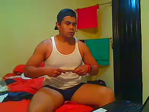 Snapshot of lozter345 chatting on 09.25.25 lozter345 online show from 09.25.25