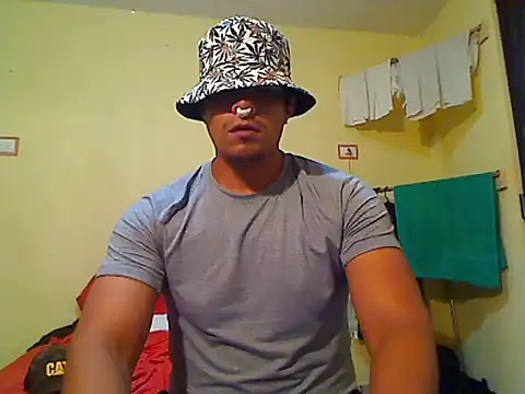 Snapshot of lozter345 chatting on 10.09.25 lozter345 online show from 10.09.25