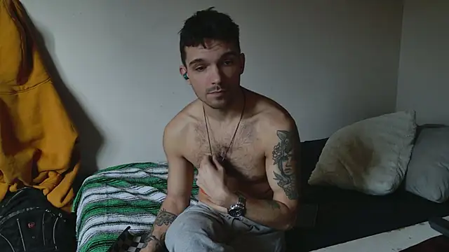 Snapshot of JackDesFeux chatting on 01.22.25 JackDesFeux online show from 01.22.25