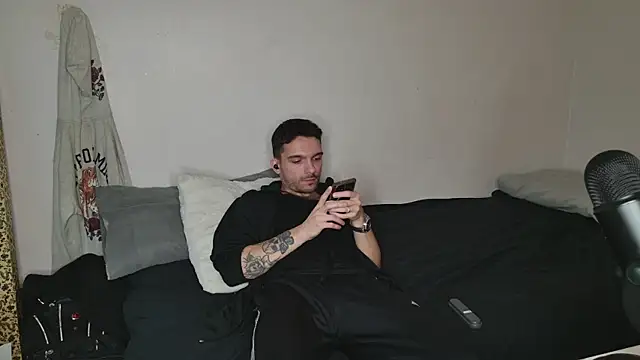 Snapshot of JackDesFeux chatting on 03.22.25 JackDesFeux online show from 03.22.25