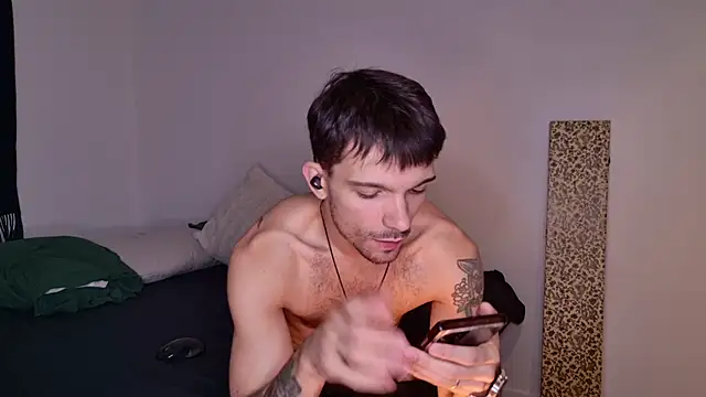 Snapshot of JackDesFeux chatting on 09.13.25 JackDesFeux online show from 09.13.25