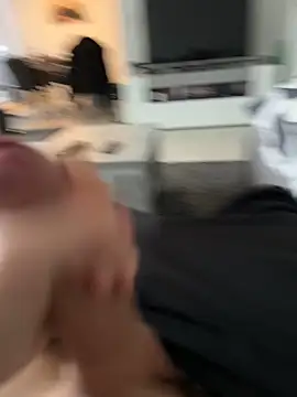 Snapshot of dickerschwanz2201 chatting on 02.13.25 dickerschwanz2201 online show from 02.13.25