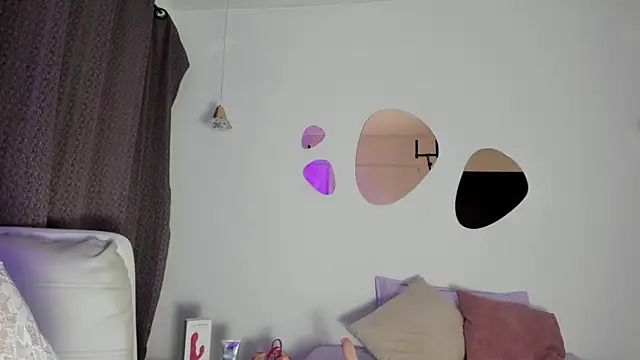 ValentinaaF online show from 10.31.25