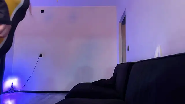 Snapshot of Chaptertoo chatting on 11.13.25 Chaptertoo online show from 11.13.25