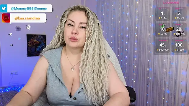 misskaassandraa online show from 12.28.24
