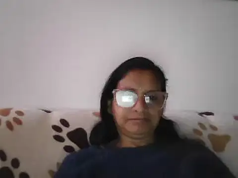 titssmall123 online show from 12.31.24