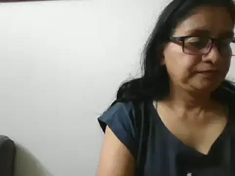 titssmall123 online show from 03.21.25