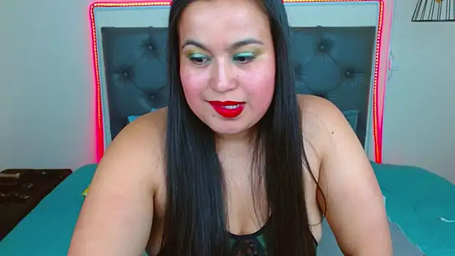 mia xx1 online show from 01.15.25