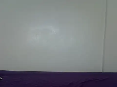 Snapshot of laetitia_ chatting on 10.19.25 laetitia  online show from 10.19.25