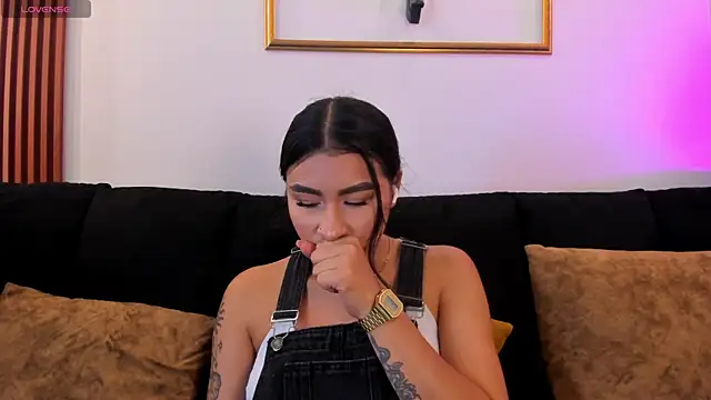 Snapshot of Zayda_1 chatting on 10.07.25 Zayda 1 online show from 10.07.25