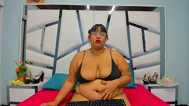 chanel hot 001 online show from 11.14.25