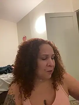 Snapshot of ladycreamypr2 chatting on 02.19.26 ladycreamypr2 online show from 02.19.26