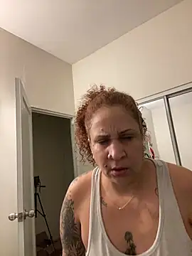 Snapshot of ladycreamypr2 chatting on 02.25.26 ladycreamypr2 online show from 02.25.26