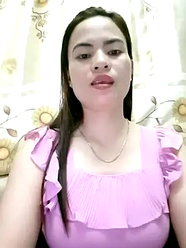 NgocQuyen2K online show from 02.06.25