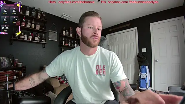 chillinthemosttt online show from 10.28.25