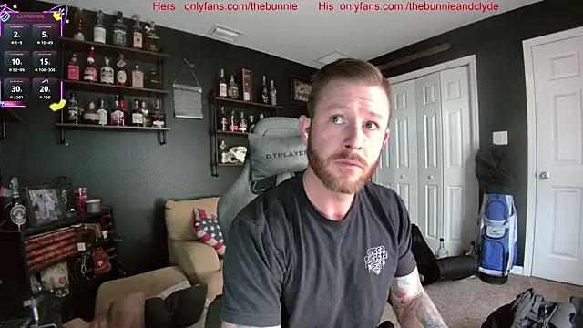 chillinthemosttt online show from 10.29.25