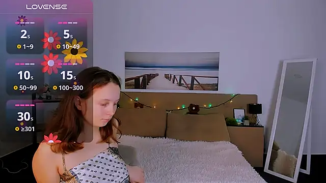 Snapshot of Ketrin_n_ chatting on 01.08.25 Ketrin n online show from 01.08.25