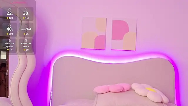 Snapshot of innocentlady_ chatting on 09.27.25 innocentlady  online show from 09.27.25